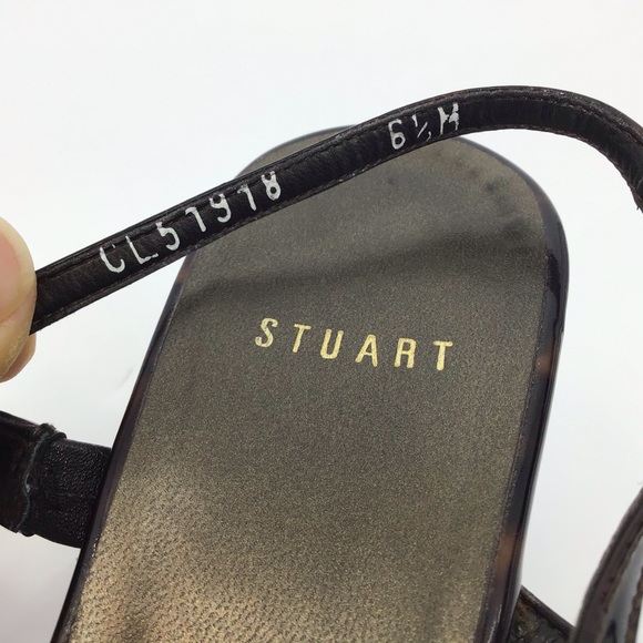 Stuart Weitzman Tortoise Shell Wedge Sandals, 6.5 - Picture 13 of 16